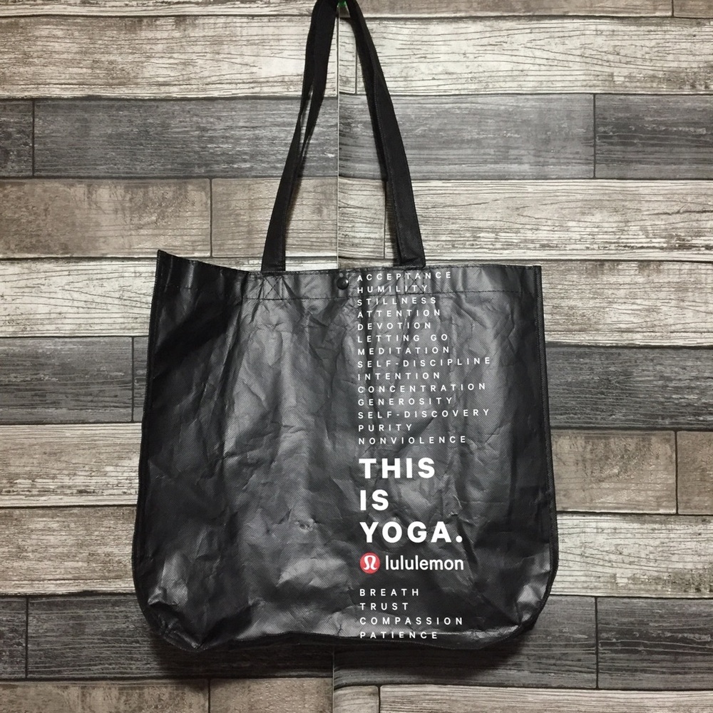 Lululemon Yoga Reusable Grocery Tote Bag Black White Graphic Print Snap Button